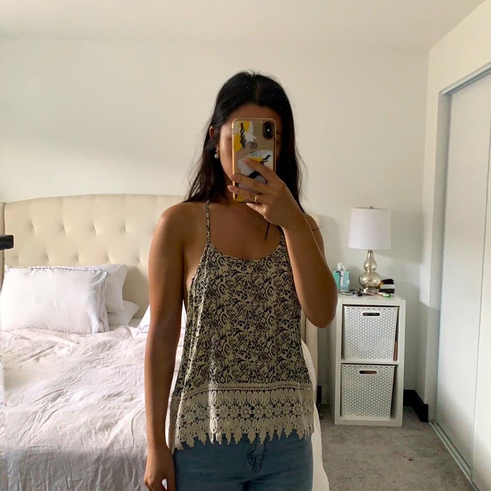 Printed backless top